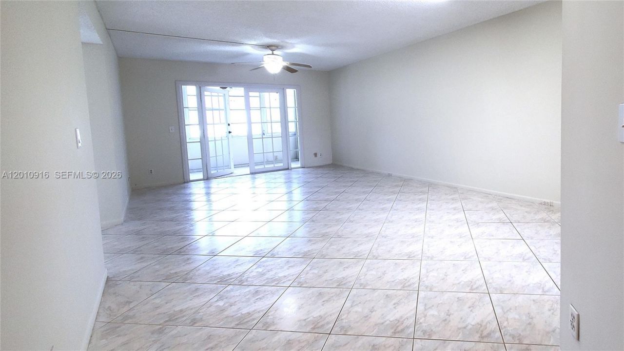 901 SW 128th Ave , Unit 311E, Pembroke Pines, FL 33027 Photo