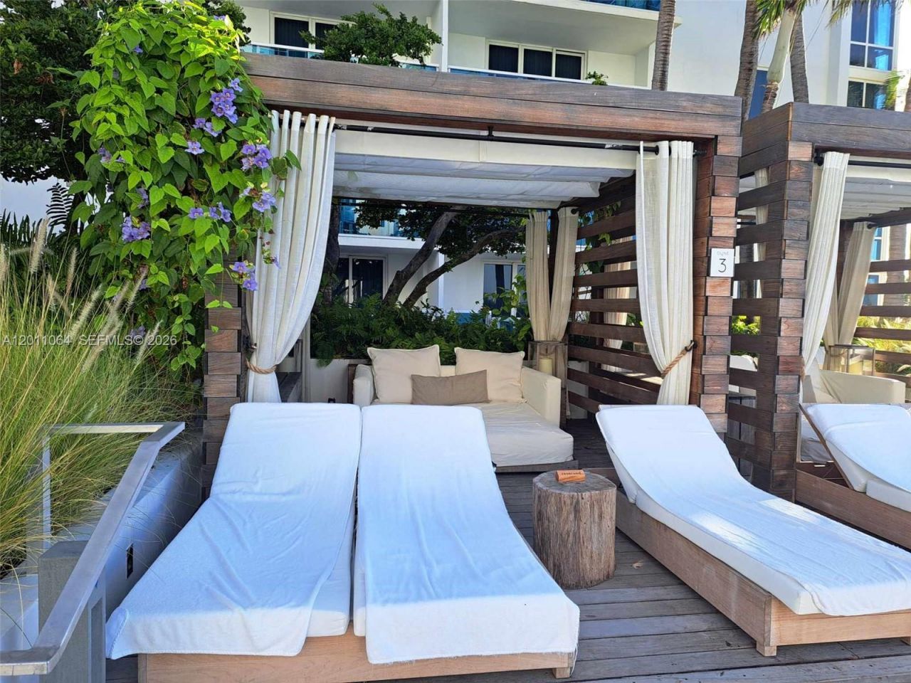 2301 Collins Ave , Unit 504, Miami Beach, FL 33139 Photo
