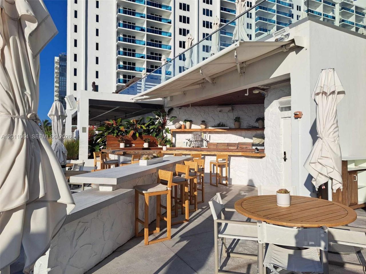 2301 Collins Ave , Unit 504, Miami Beach, FL 33139 Photo