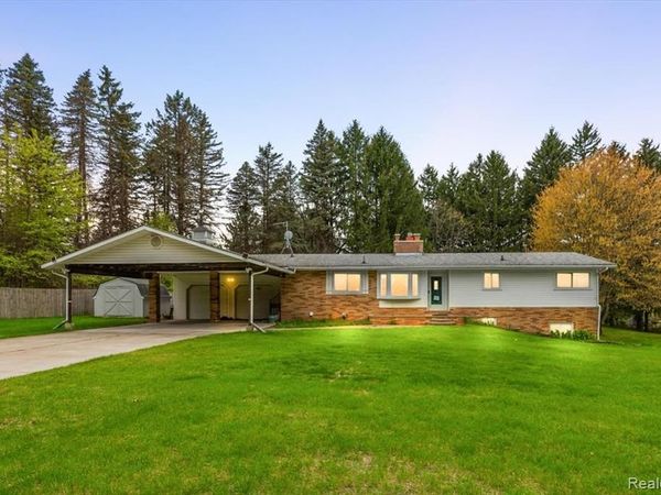 865 N Lapeer Road, Orion Twp, MI 48362