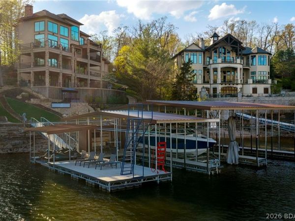 236 Woodhaven Lane, Sunrise Beach, MO 65079