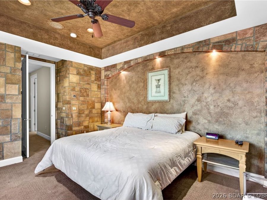 Property Image 62