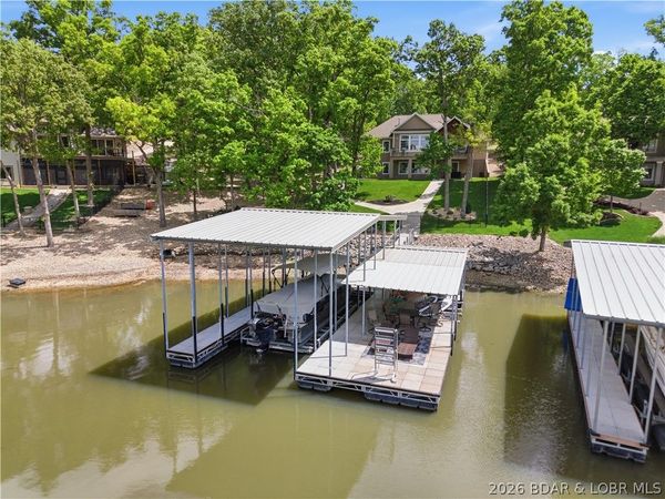 661 Via Appia Drive , Porto Cima, MO 65079
