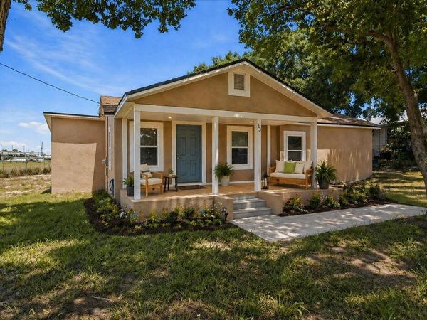 13 E 8TH STREET , FROSTPROOF, FL 33843