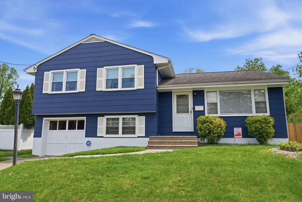 22 Valley View Road, Hamilton, NJ 08620 Main Photo