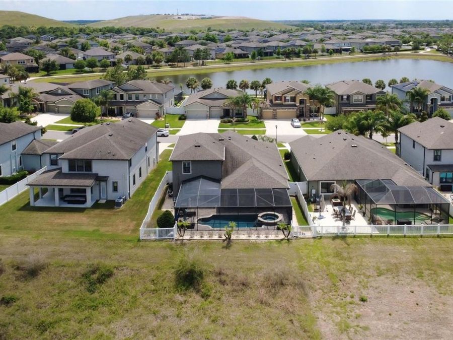 Property Image 40