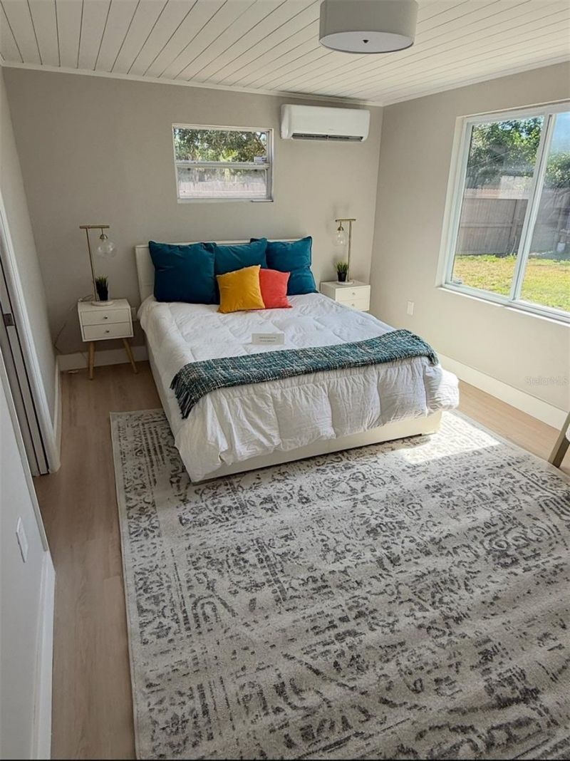4427 Huntington Street Ne, Saint Petersburg, FL 33703 Photo