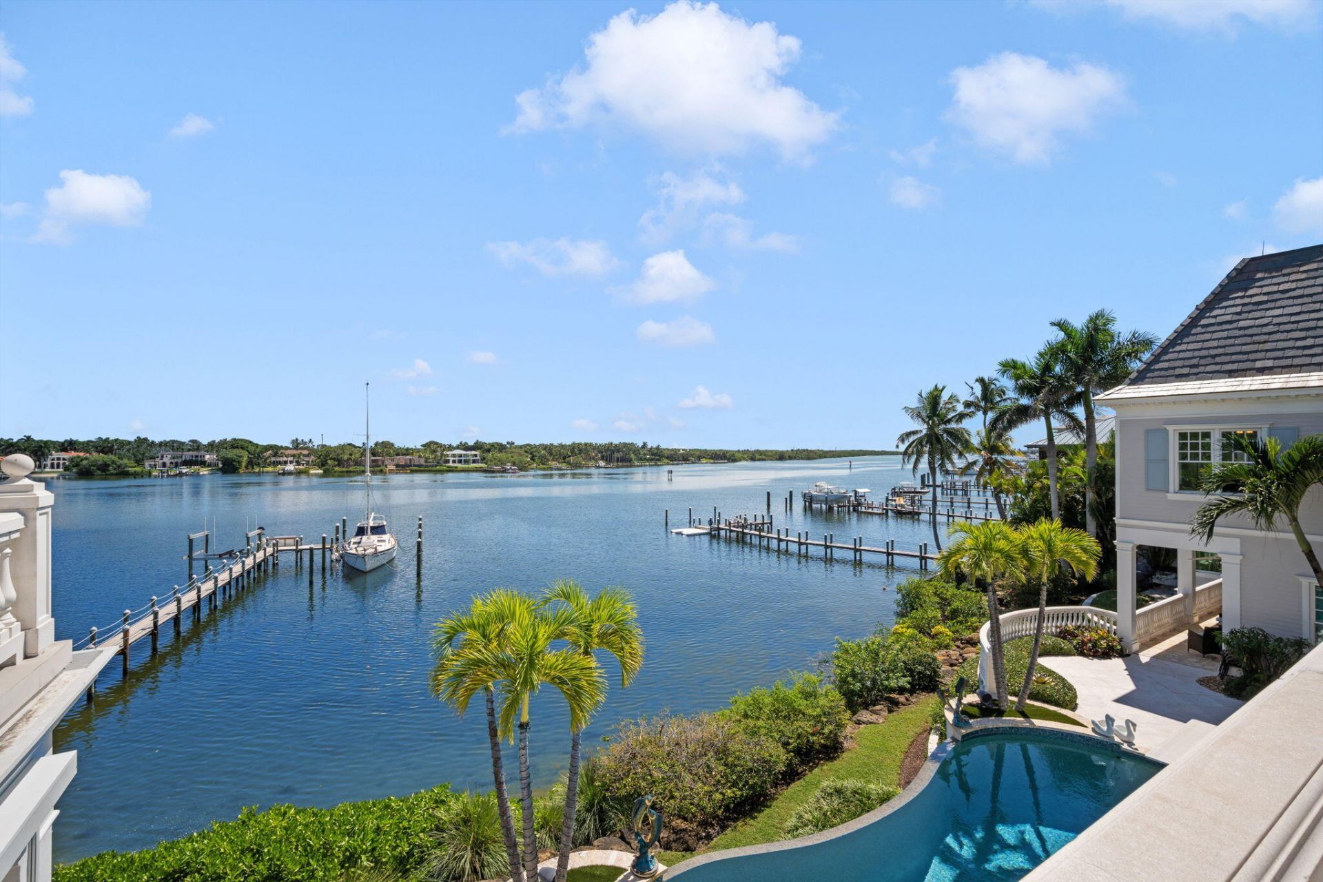 17667 SE Federal Highway, Jupiter, FL 33469 Photo