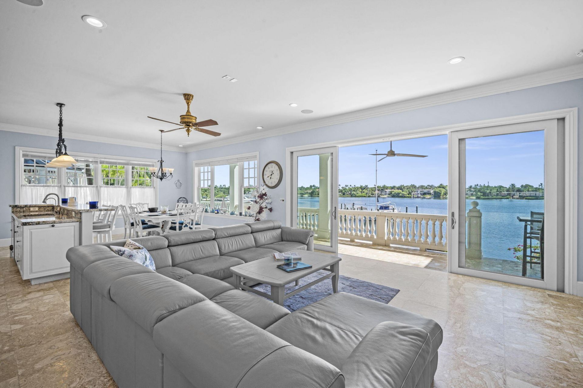 17667 SE Federal Highway, Jupiter, FL 33469 Photo