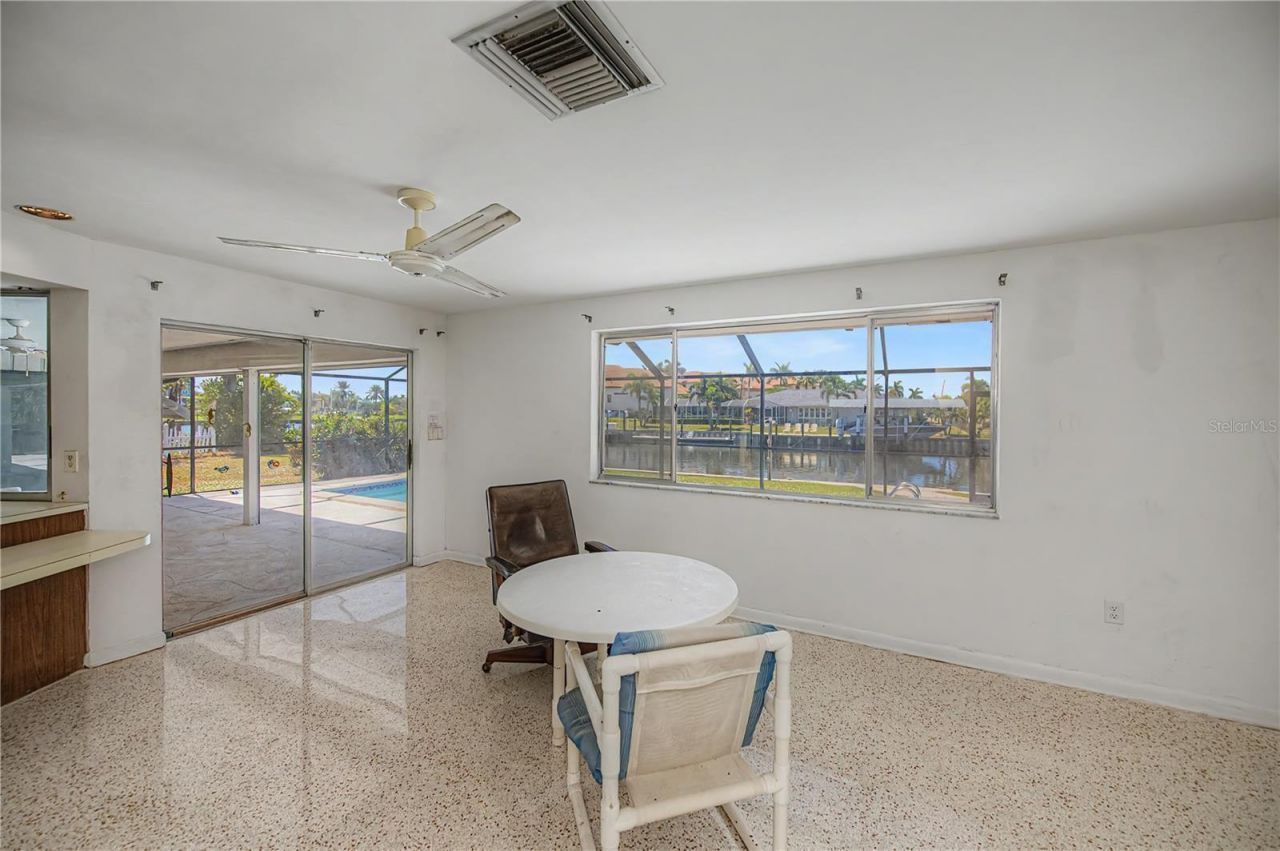 137 Sinclair Street Se, Port Charlotte, FL 33952 Photo