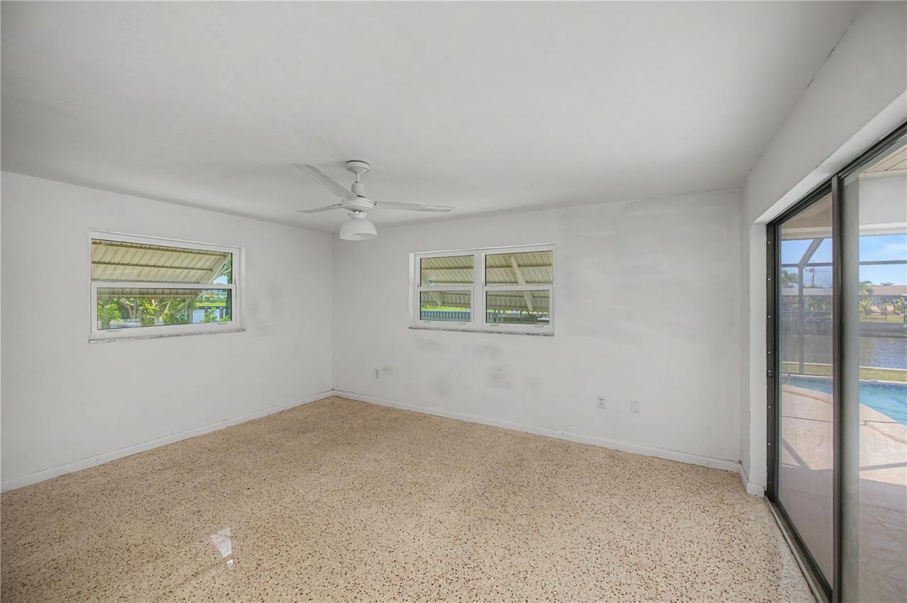 137 Sinclair Street Se, Port Charlotte, FL 33952 Photo