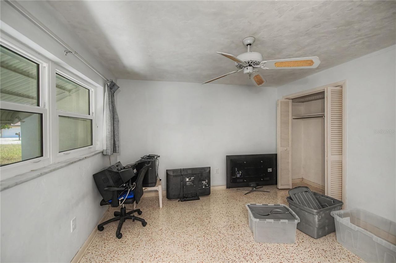 137 Sinclair Street Se, Port Charlotte, FL 33952 Photo