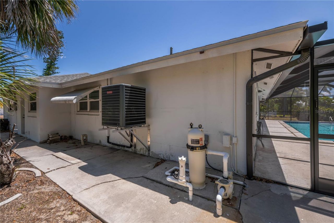 137 Sinclair Street Se, Port Charlotte, FL 33952 Photo