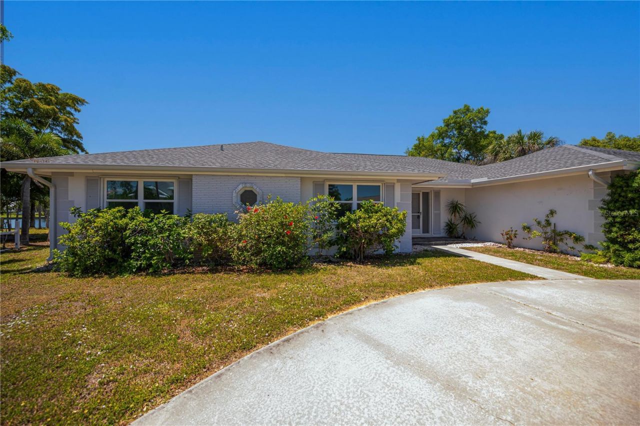 137 Sinclair Street Se, Port Charlotte, FL 33952 Photo