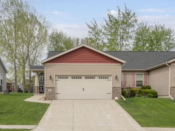 4156 Mourning Dove Drive, Waterloo, IA 50702