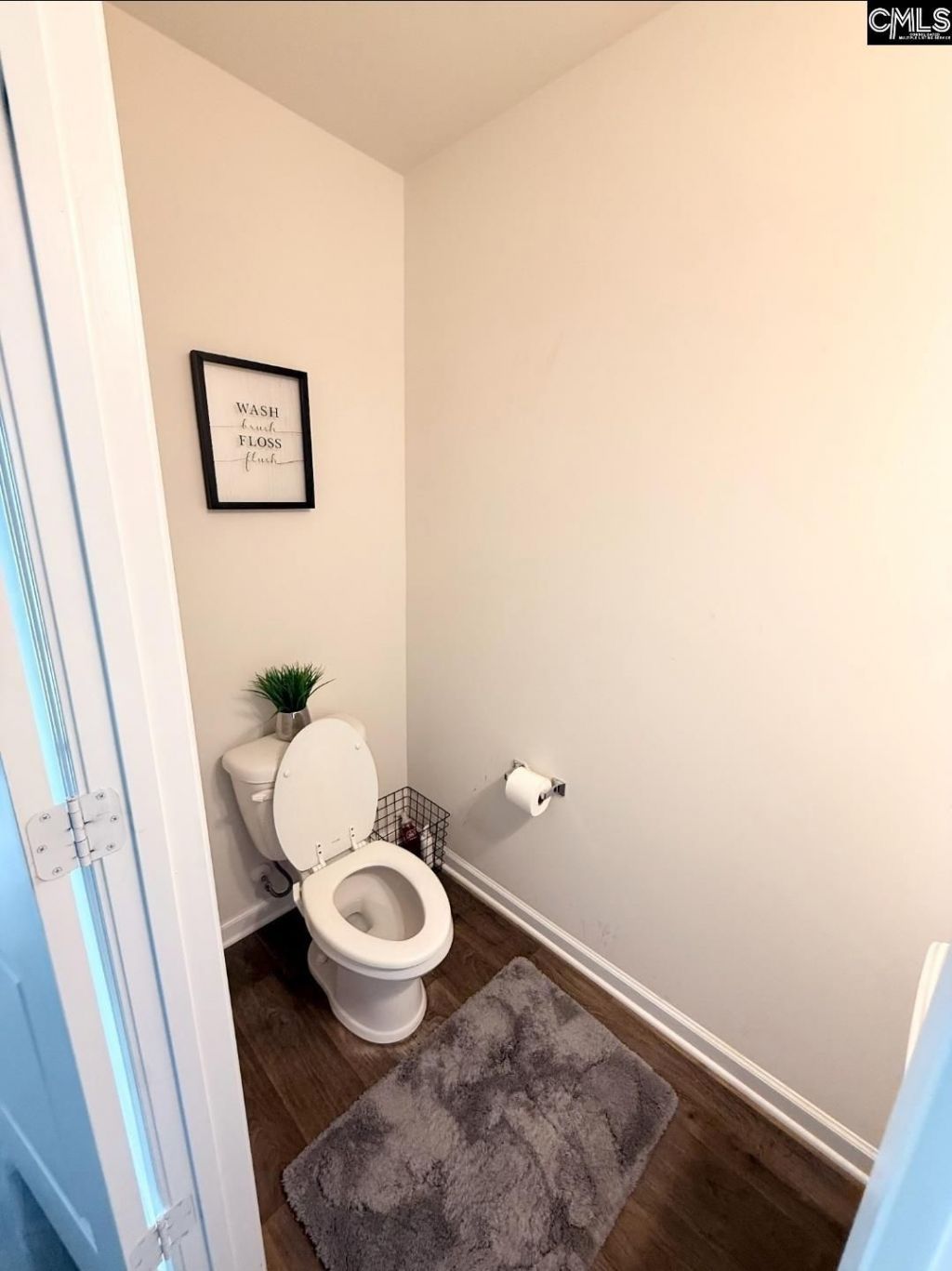 454 Kingsley View Road Photo 4