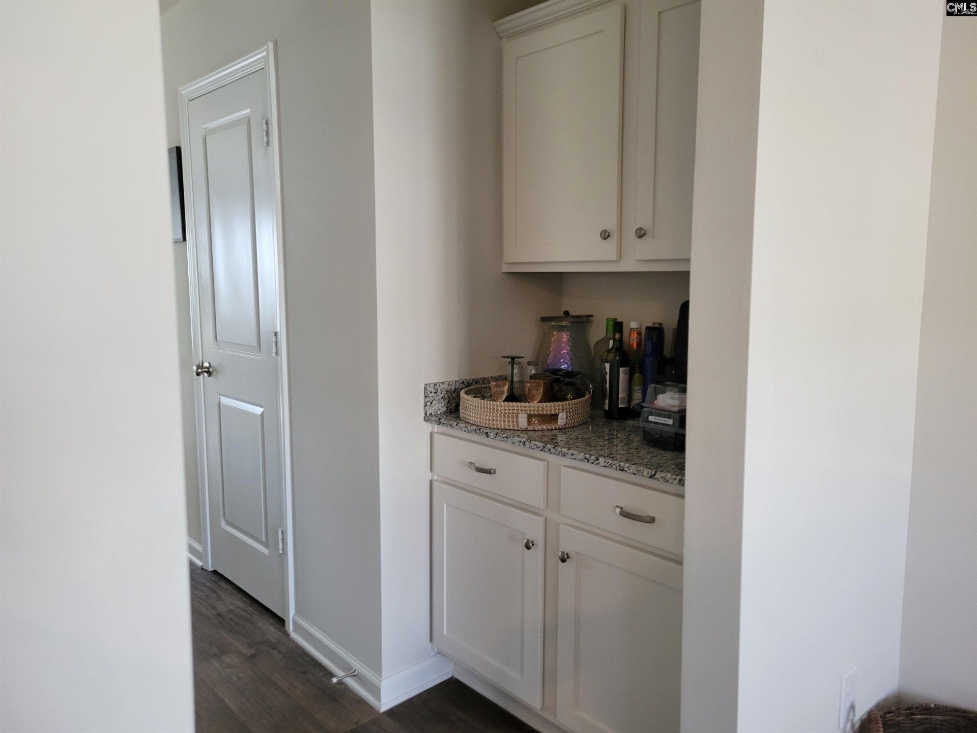 454 Kingsley View Road Photo 4