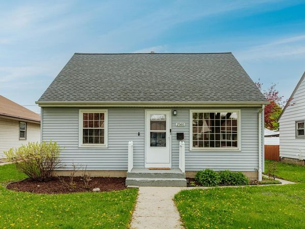 2560 64th STREET, Milwaukee, WI 53219