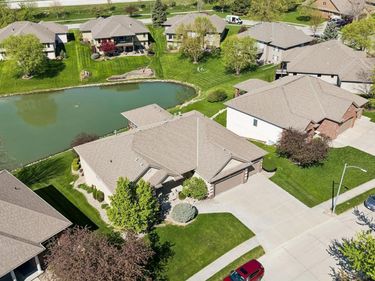10326 S 179th Street , Omaha, NE 68136