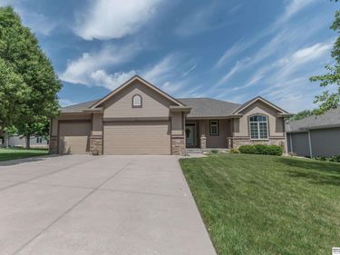 3717 S 202nd Street, Omaha, NE 68022