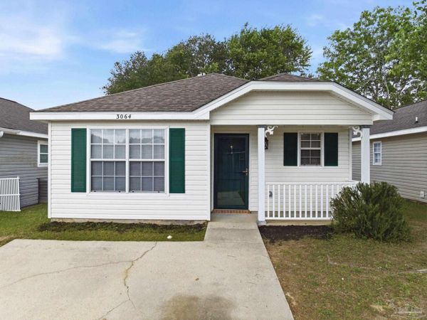 3064 Flintlock Dr, Pensacola, FL 32526