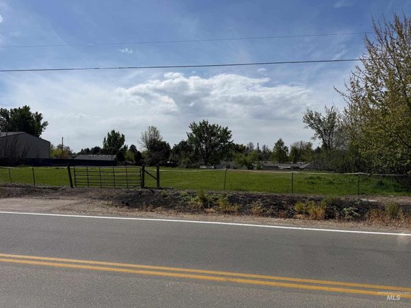 6 Minot St, Middleton, ID 83644