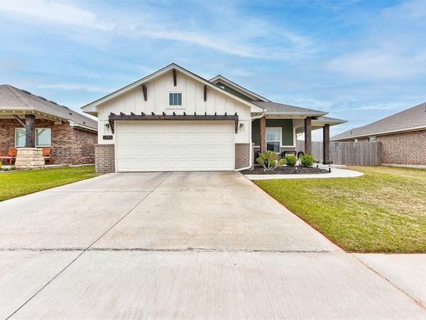 16121 Drywater Drive, Oklahoma City, OK 73170