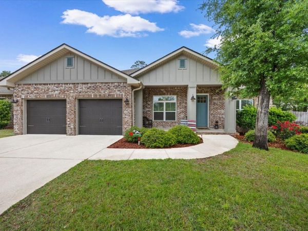 98 Star Drive, Fort Walton Beach, FL 32547