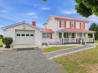 10002 DYKE RD , Stanardsville, VA 22973
