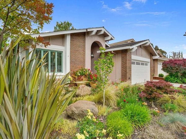 5001 Saint Garrett Ct, Concord, CA 94521