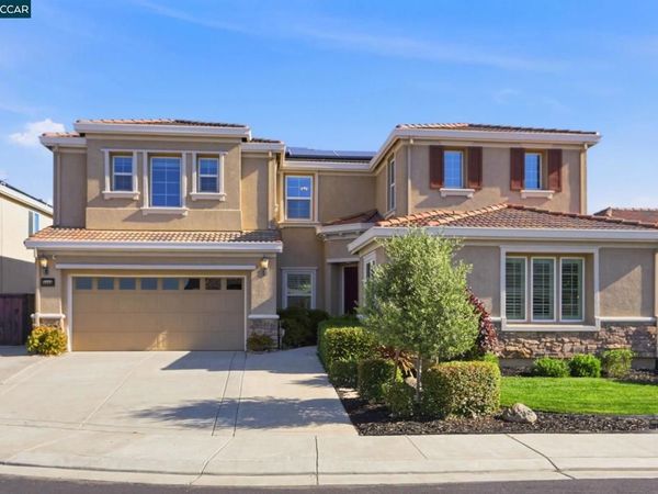 5036 Turnbridge Ct, Vacaville, CA 95687