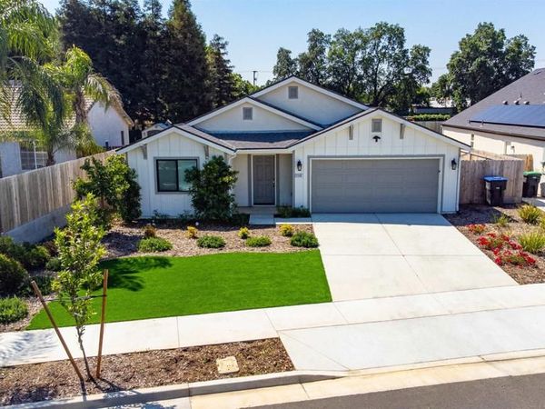 2245 E Oak Ave, Visalia, CA 93292