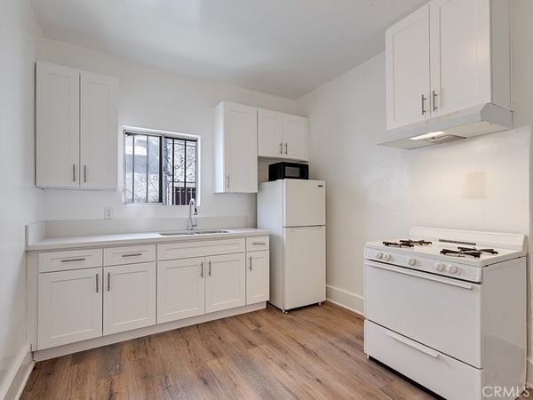 220 E Vernon, Unit 1/2, Los Angeles, CA 90011