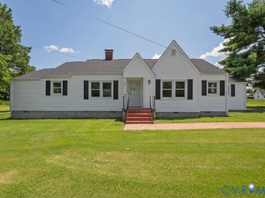 8011 River Road, South Chesterfield, VA 23803