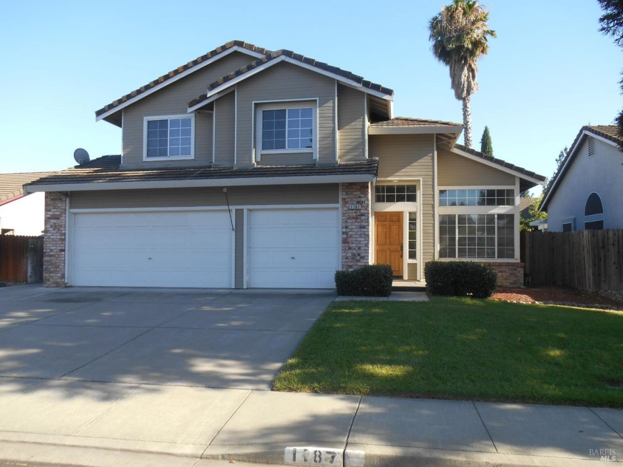 1187 Notre Dame Circle, Vacaville, CA 95687 Main Photo