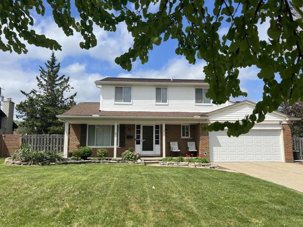 4033 Ramblewood Drive, Troy, MI 48085