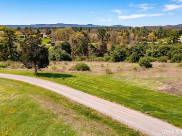 8 Red Mountain , Salisbury, CT 06039