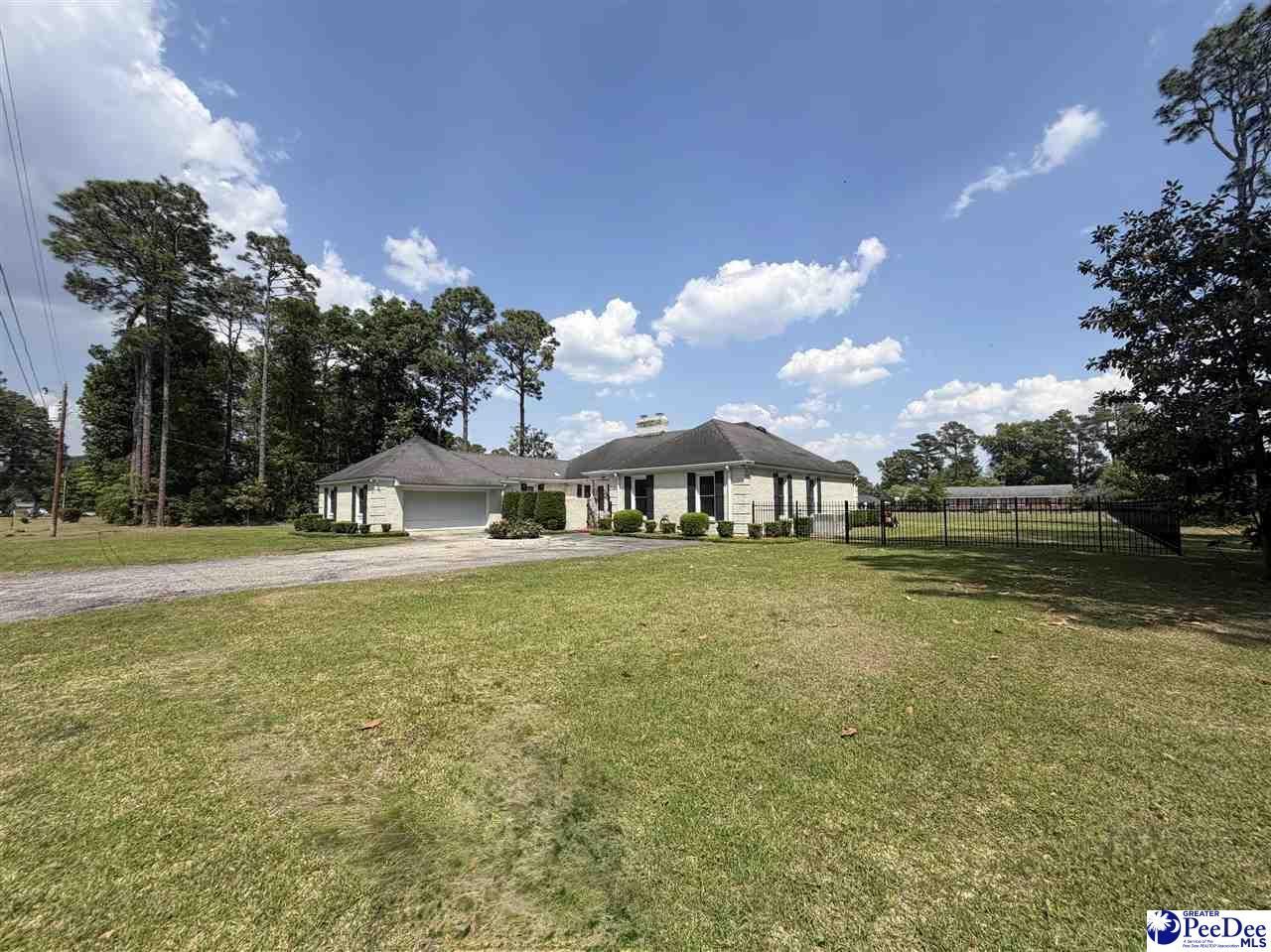 1214 Richard Street Photo 13