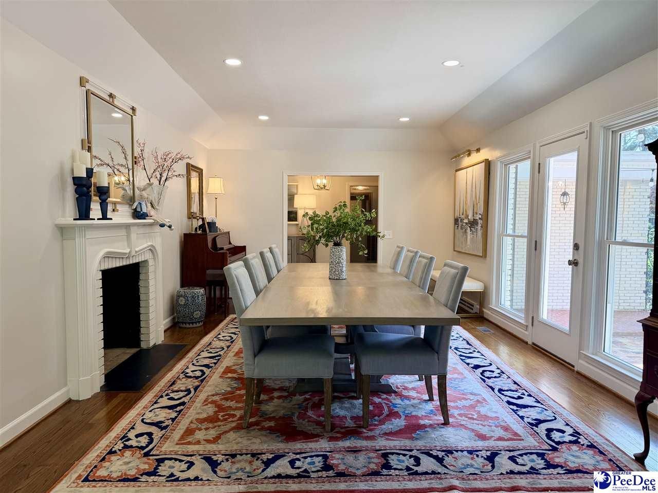 1214 Richard Street Photo 18