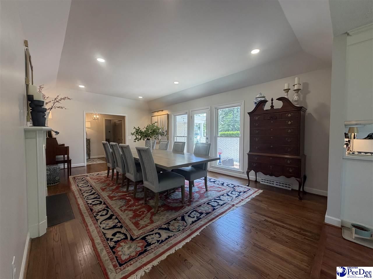 1214 Richard Street Photo 20