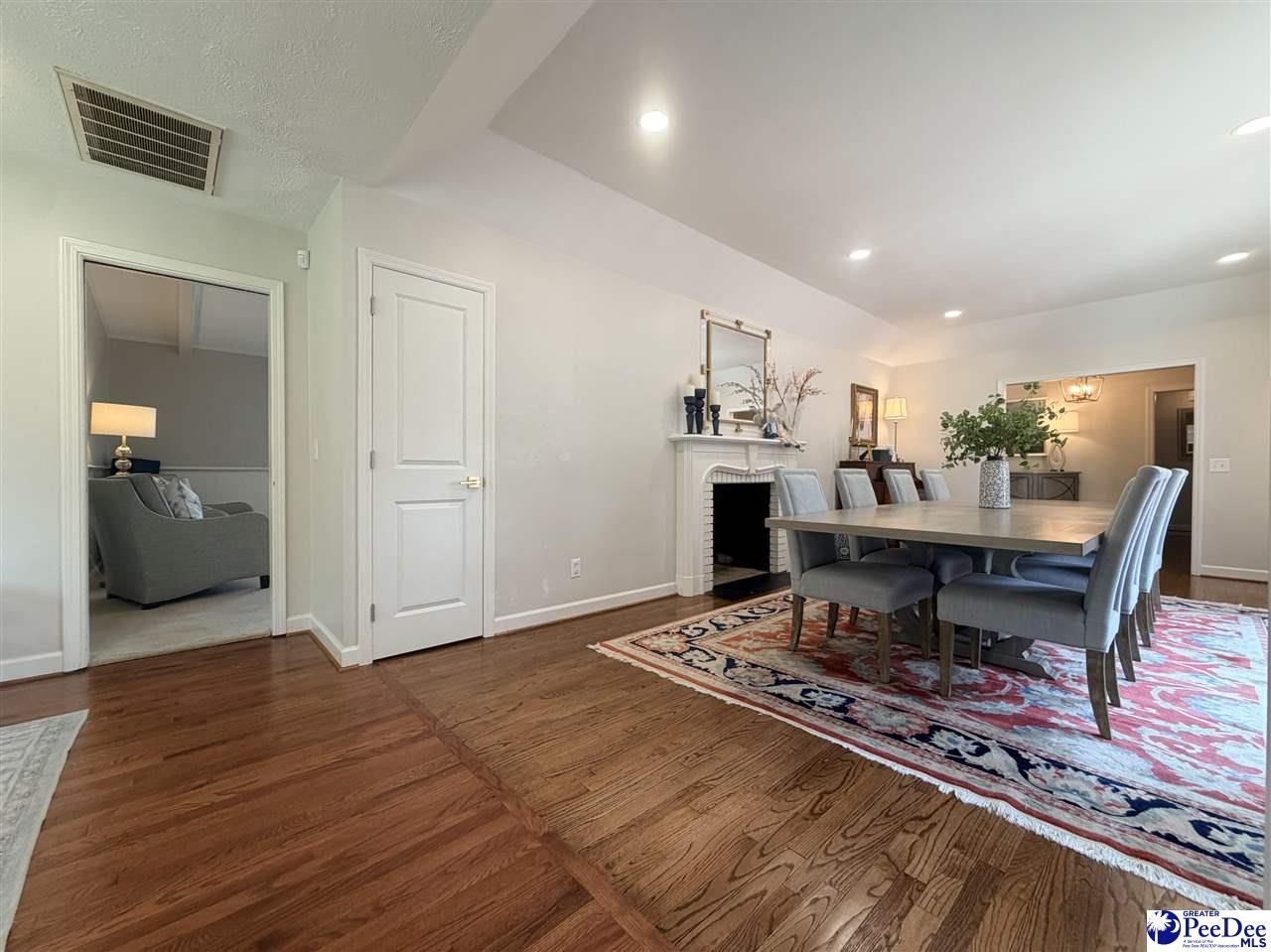 1214 Richard Street Photo 21