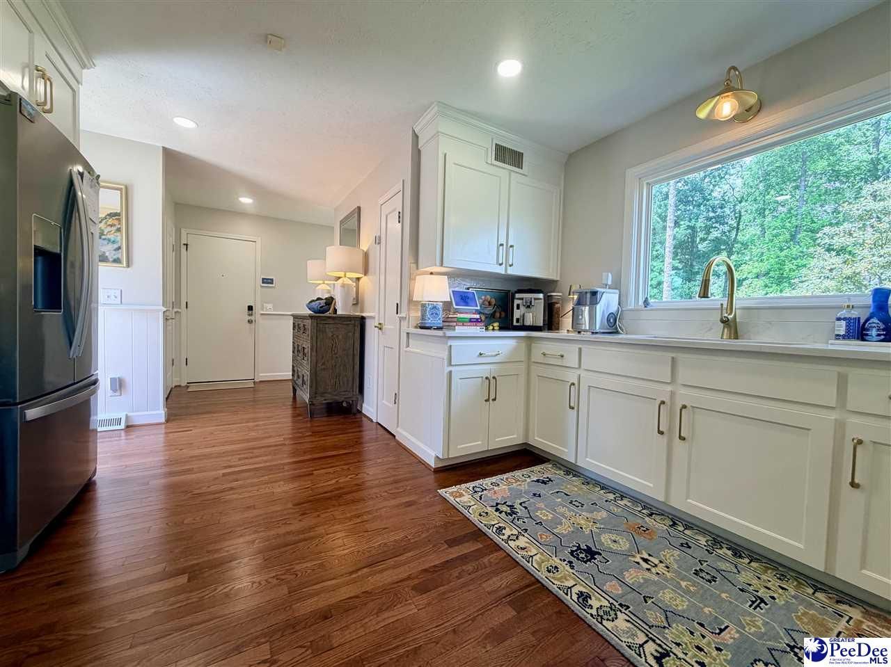 1214 Richard Street Photo 25