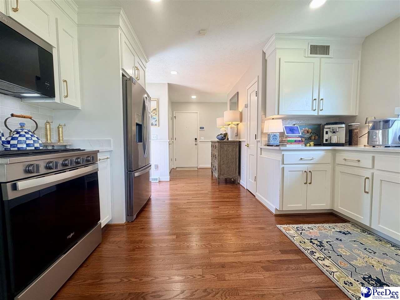 1214 Richard Street Photo 27