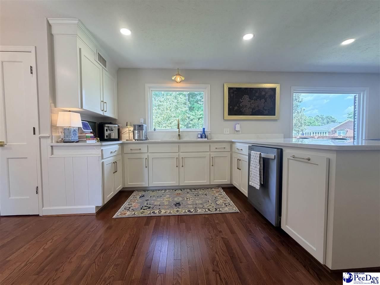 1214 Richard Street Photo 28