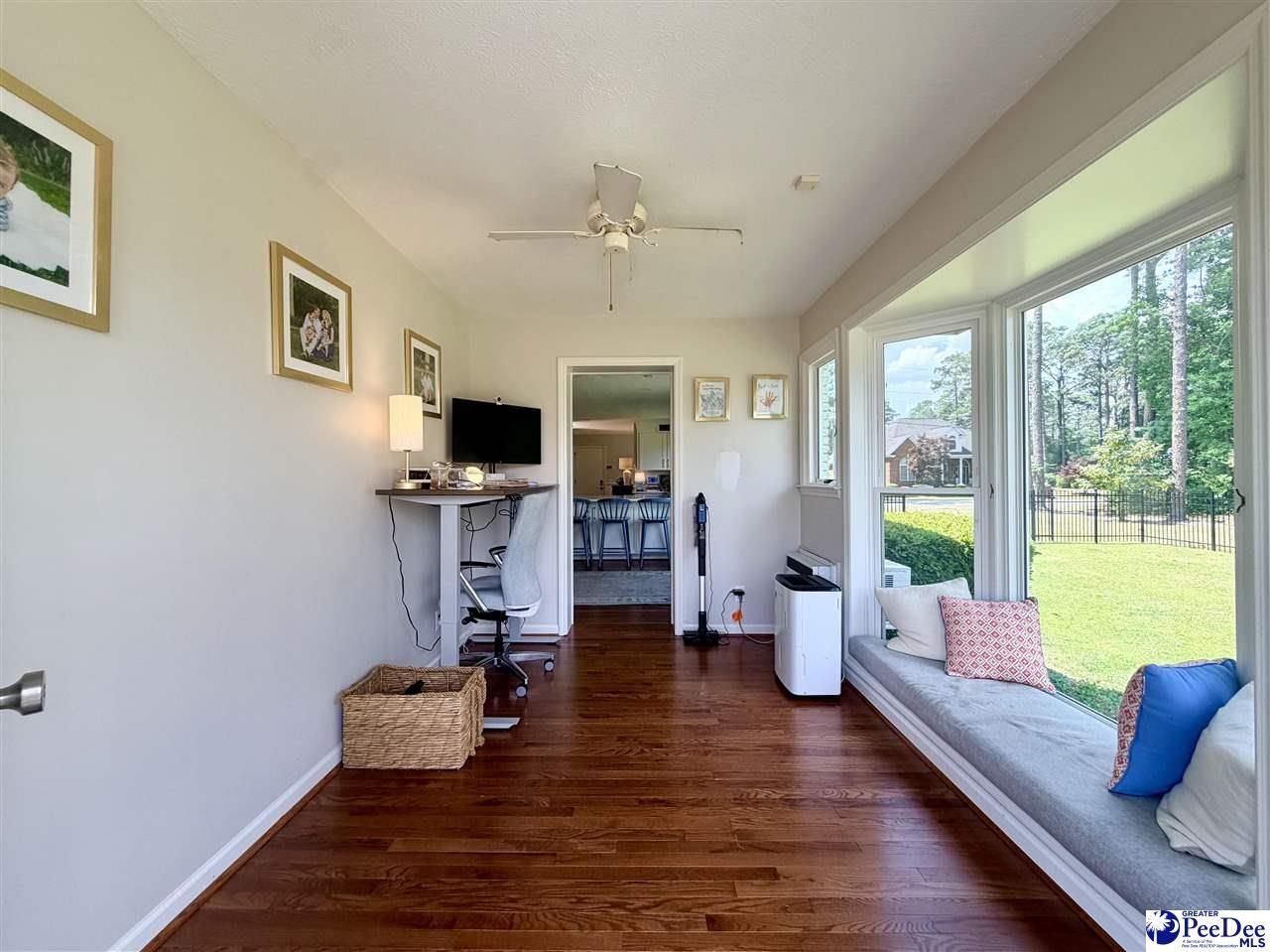 1214 Richard Street Photo 38