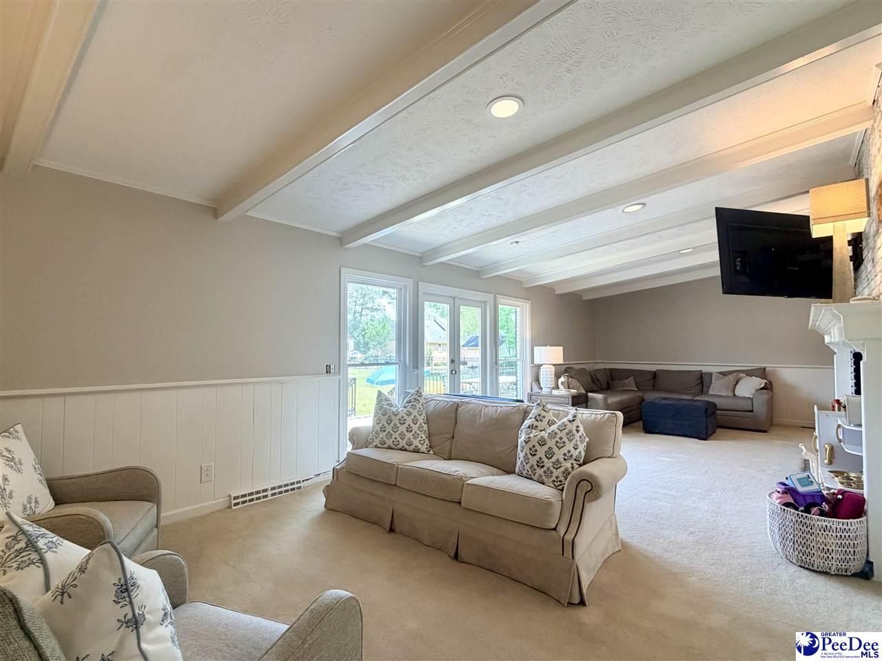 1214 Richard Street Photo 40