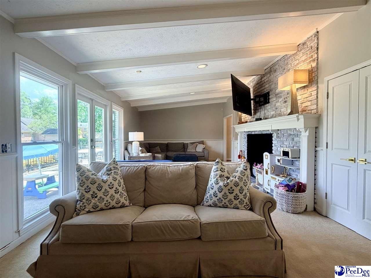 1214 Richard Street Photo 41