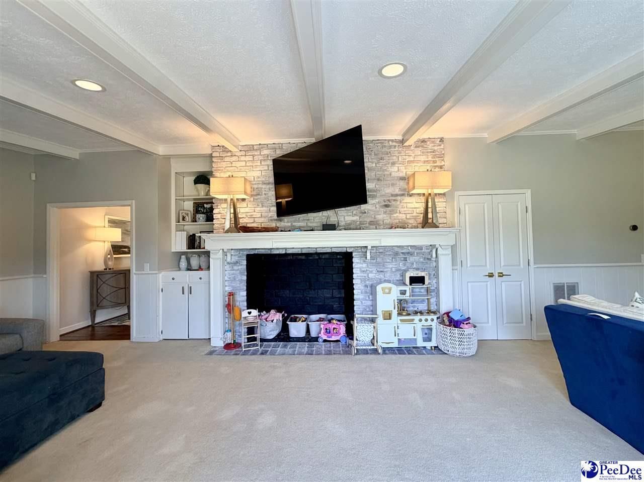 1214 Richard Street Photo 43