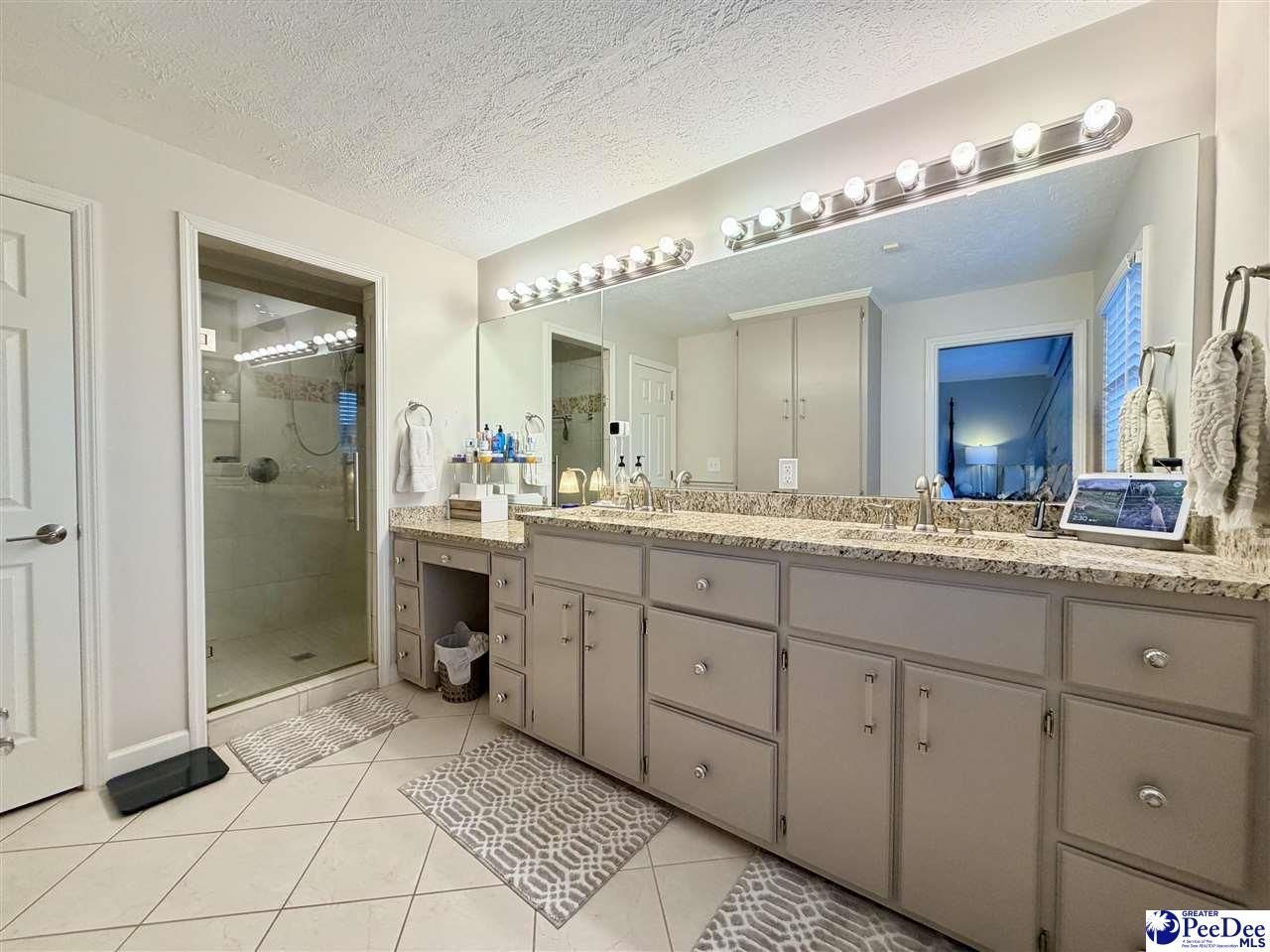 1214 Richard Street Photo 64