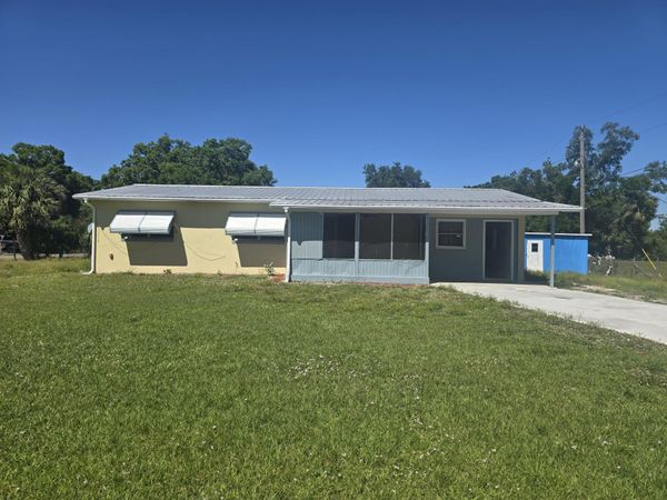 3751 NW 36th Street, Okeechobee, FL 34972